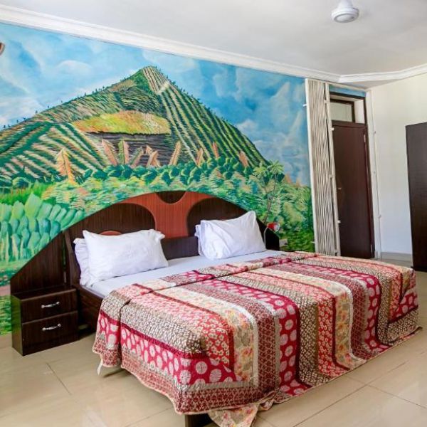 B&B Hostel and Suite